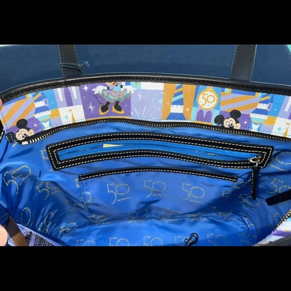 Nwt Dooney and Bourke Walt Disney world resort 50th anniversary tote - Picture 7 of 8